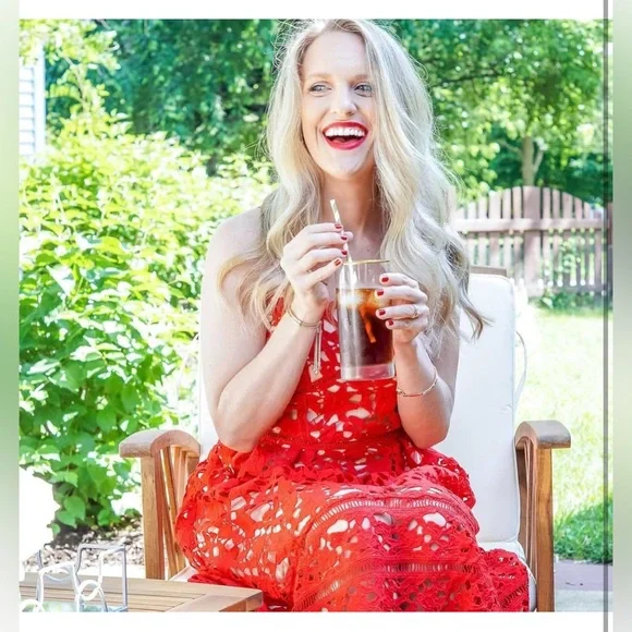 Elegant Red Lace Midi Dress
